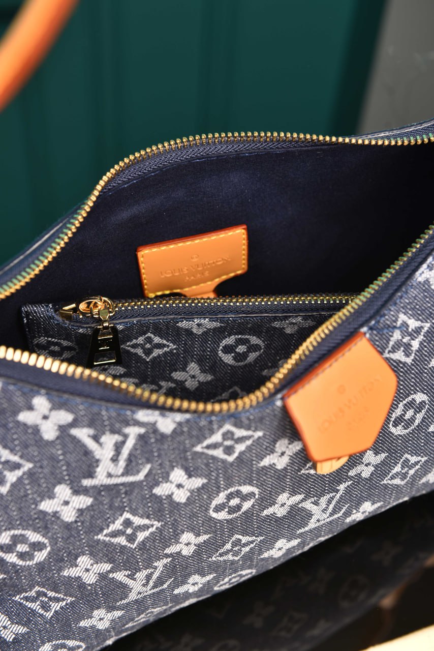 Sac Sport Bag in Denim