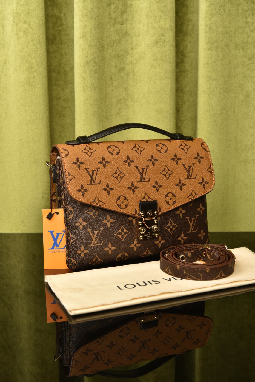 Pochette Metis