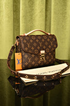 Pochette Metis