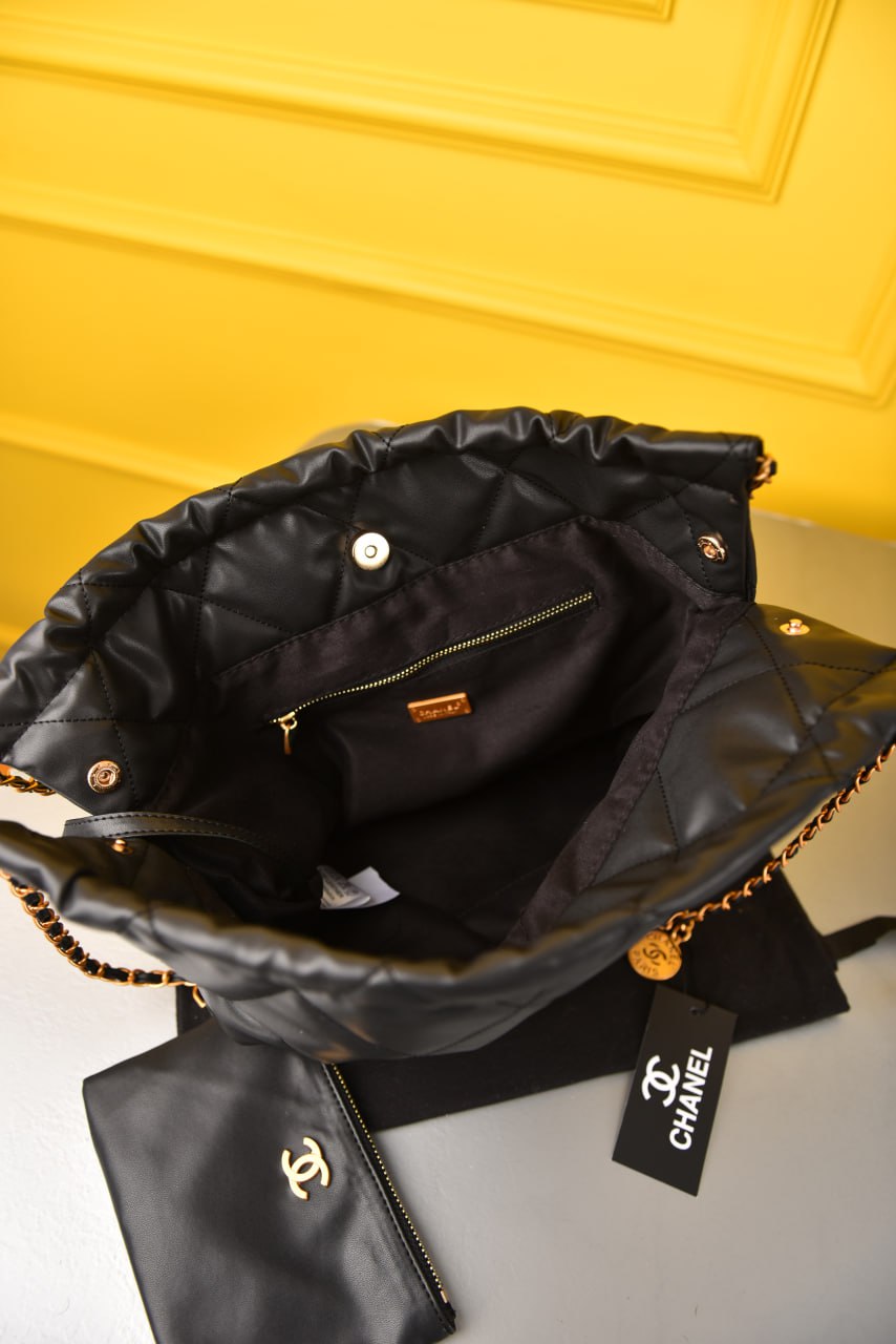 22 Large Handbag