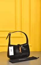 Le 5 A 7 Hobo Bag