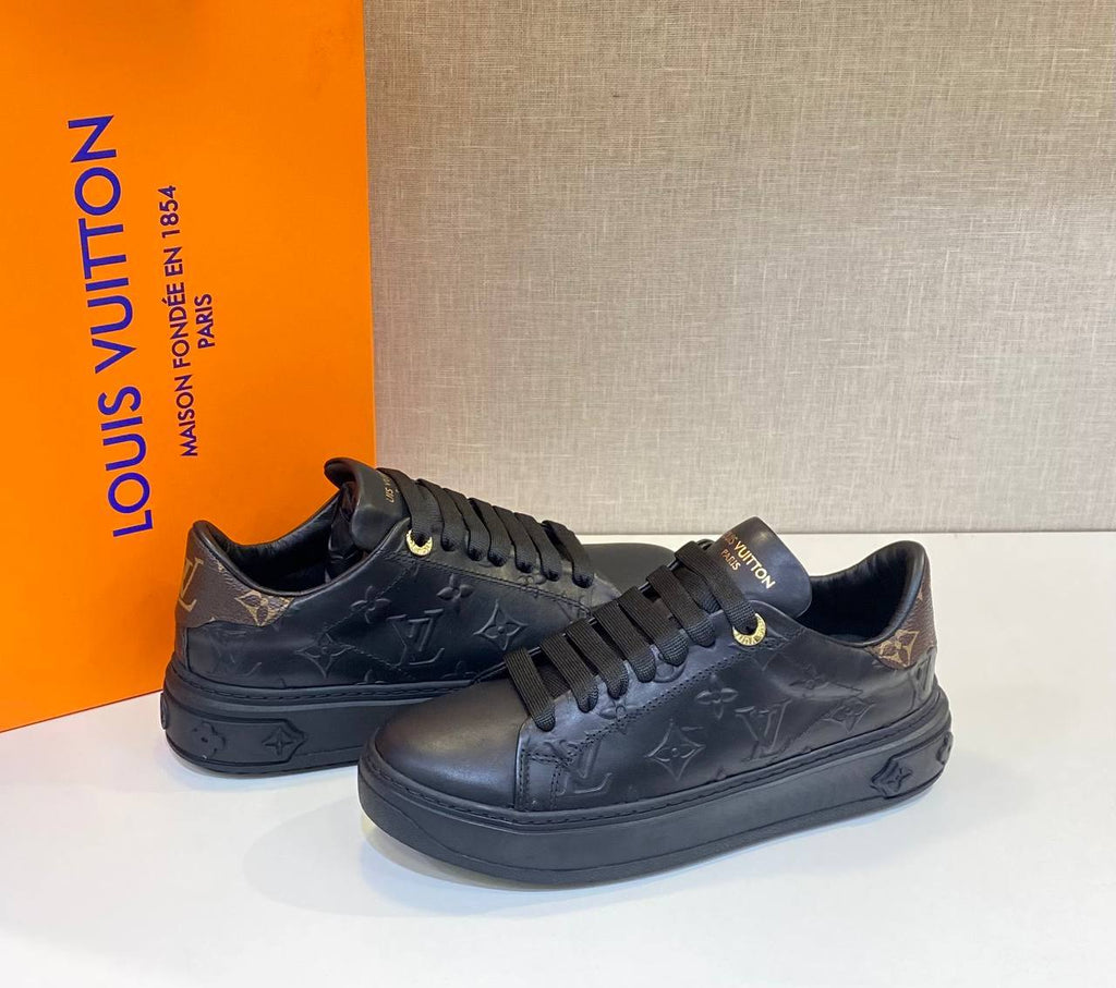 Time Out Unisex Sneakers