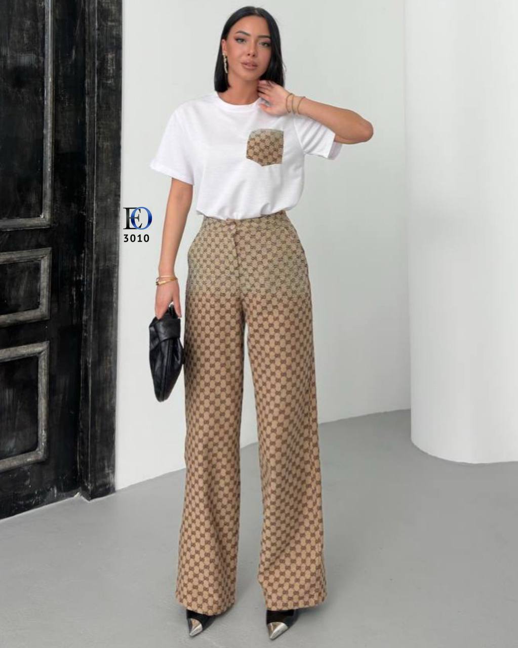 Fabric: Woven Jacquard Fabric Stone detailed Set Top Quality